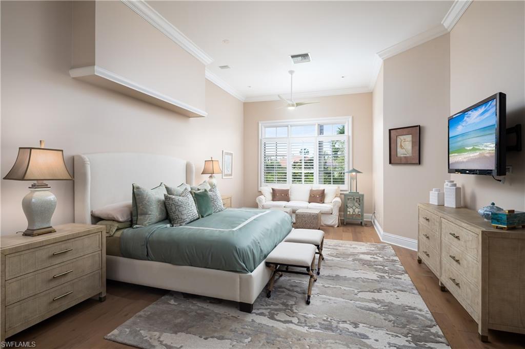 CREEKSIDE - Residential