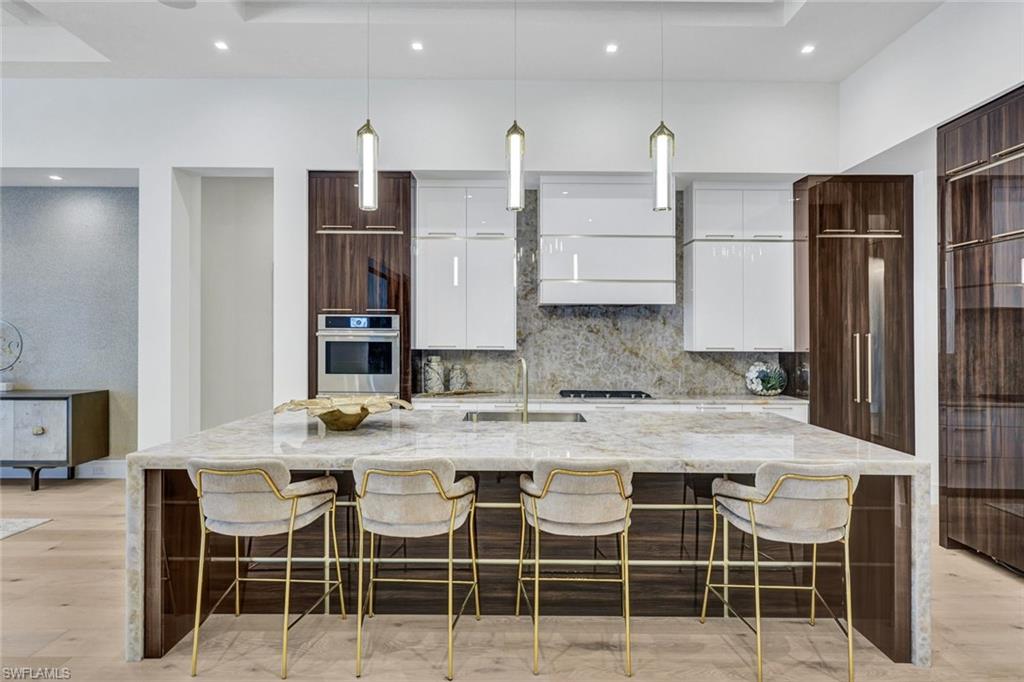 QUAIL WEST - Residential