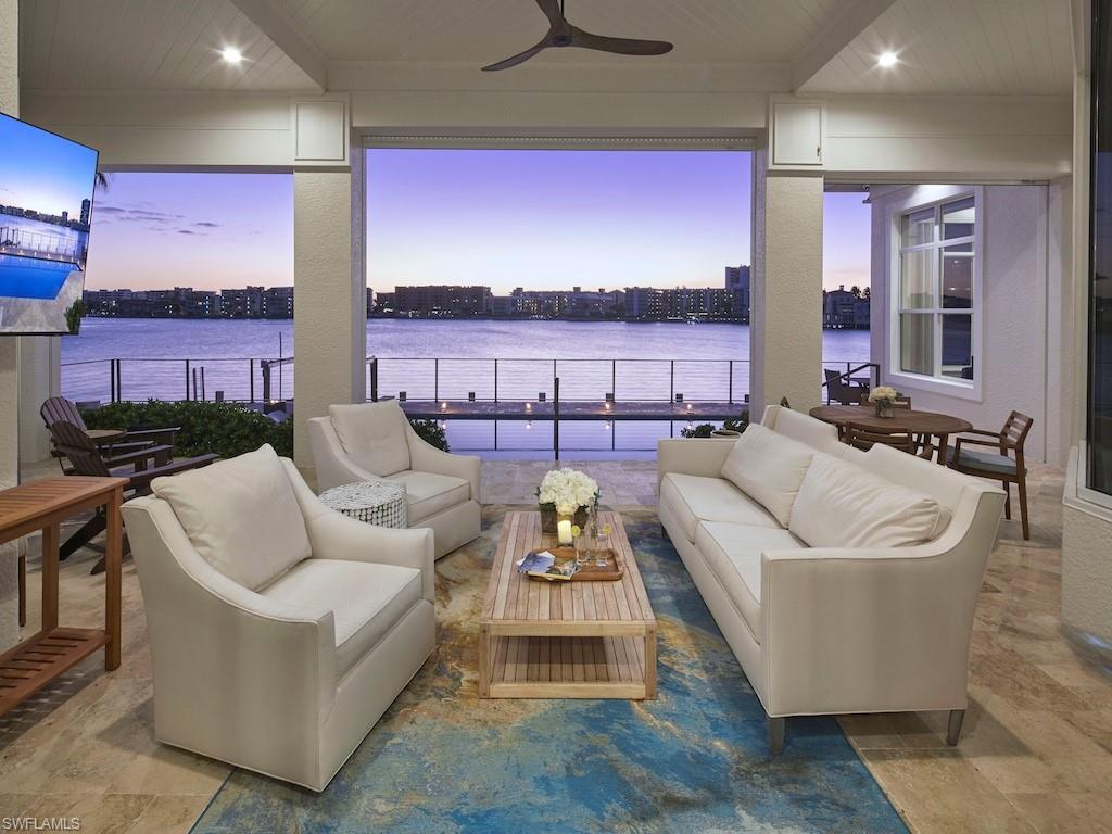 PARK SHORE - Residential
