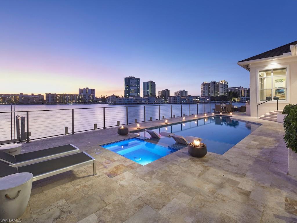 PARK SHORE - Residential