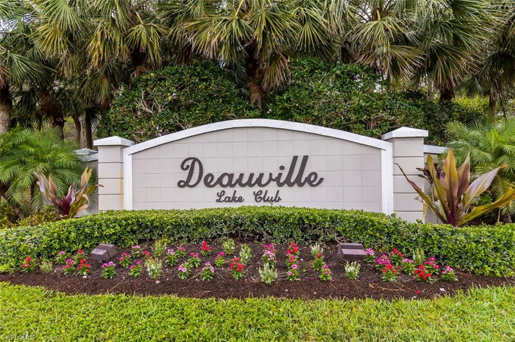 DEAUVILLE LAKE CLUB - Residential