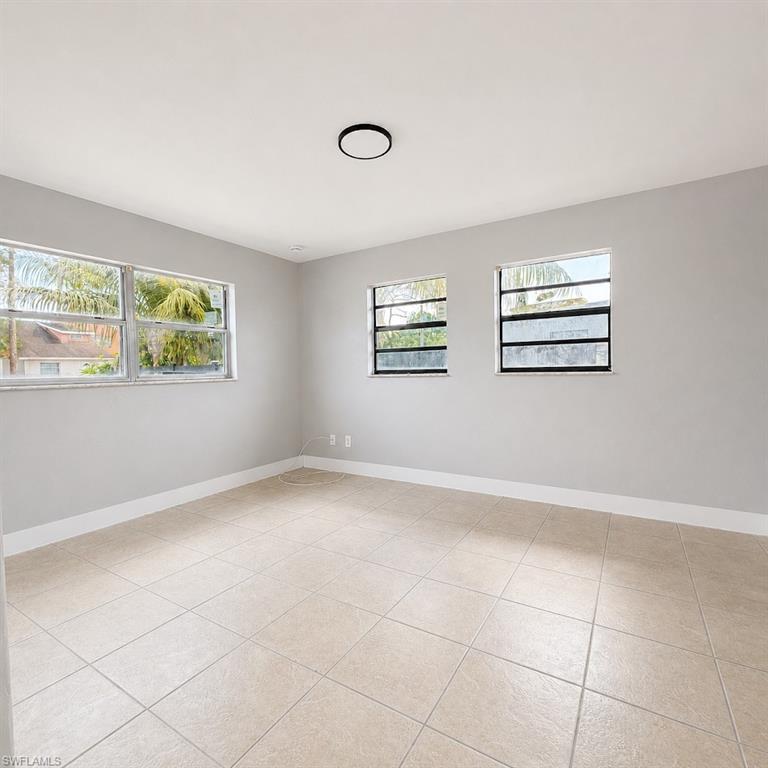 PINE MANOR - Residential Lease