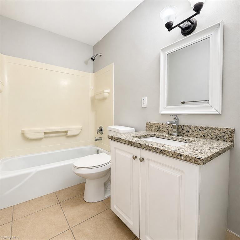 PINE MANOR - Residential Lease