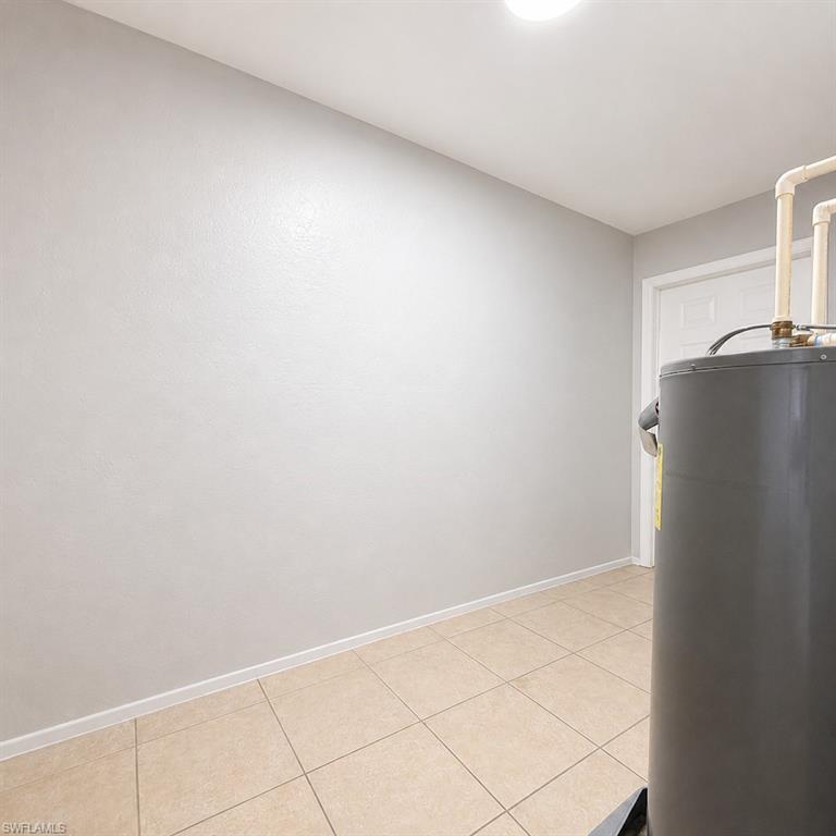 PINE MANOR - Residential Lease