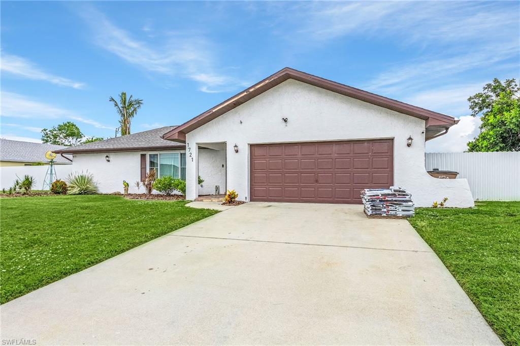 CAPE CORAL - Residential Lease