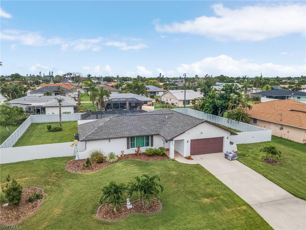 CAPE CORAL - Residential Lease