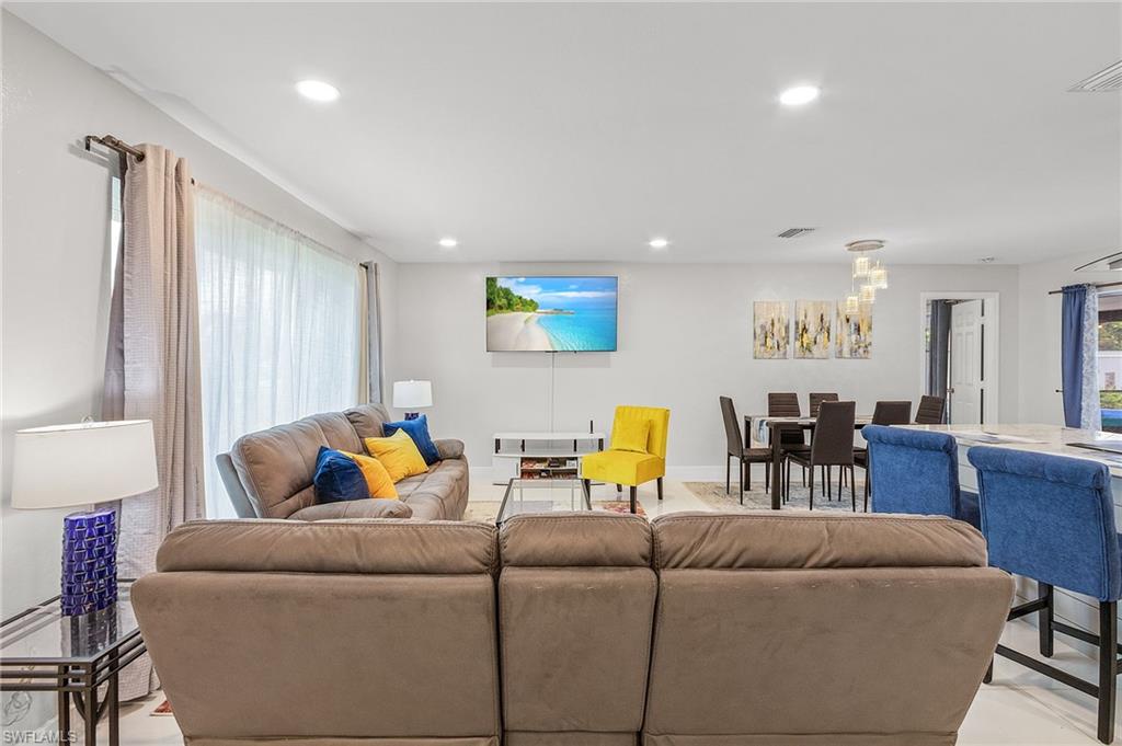 CAPE CORAL - Residential Lease