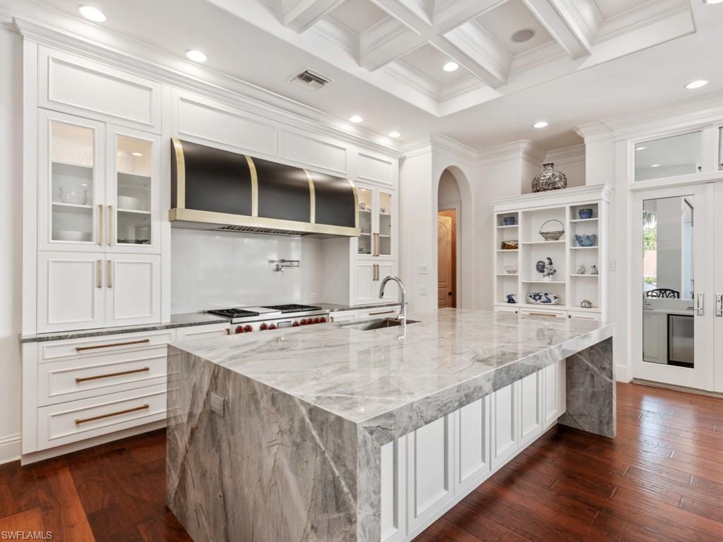 AQUALANE SHORES - Residential