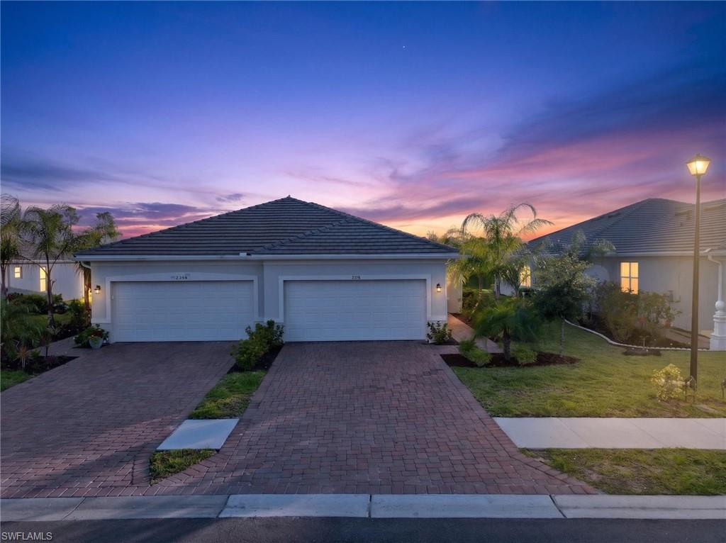 THE GROVES AT ORANGE BLOSSOM RANCH - Residential Lease