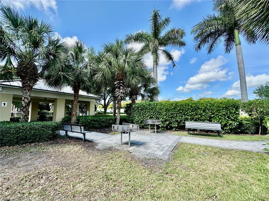 THE GROVES AT ORANGE BLOSSOM RANCH - Residential Lease