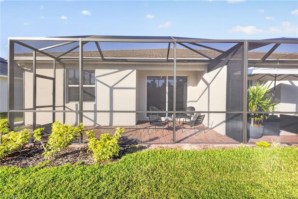 THE GROVES AT ORANGE BLOSSOM RANCH - Residential Lease