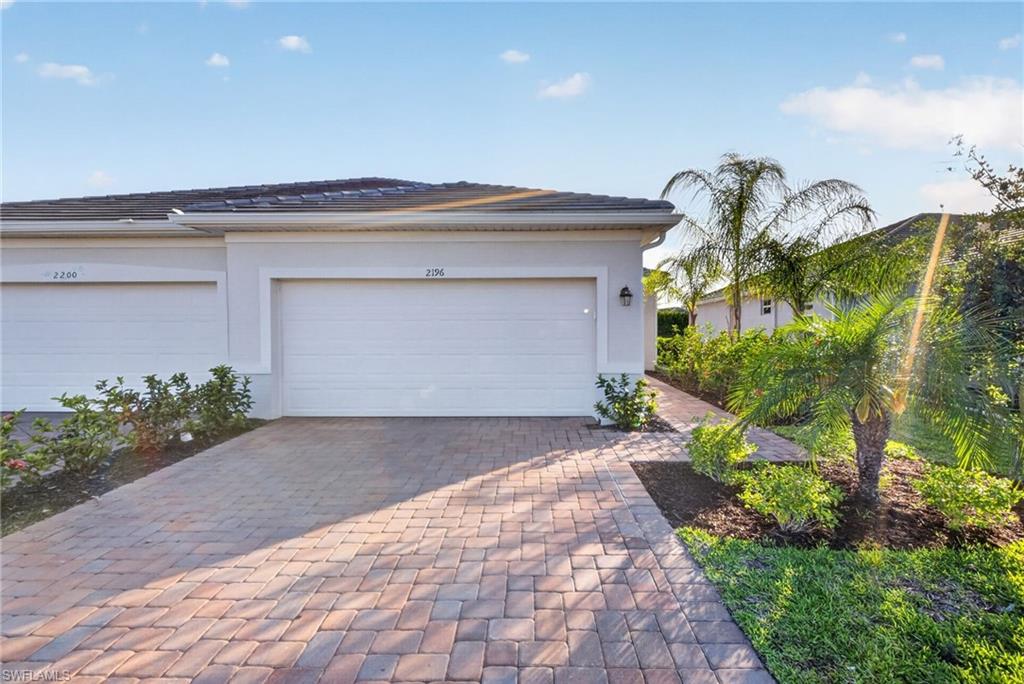 THE GROVES AT ORANGE BLOSSOM RANCH - Residential Lease