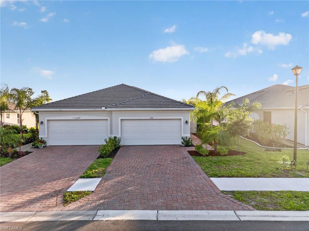 THE GROVES AT ORANGE BLOSSOM RANCH - Residential Lease