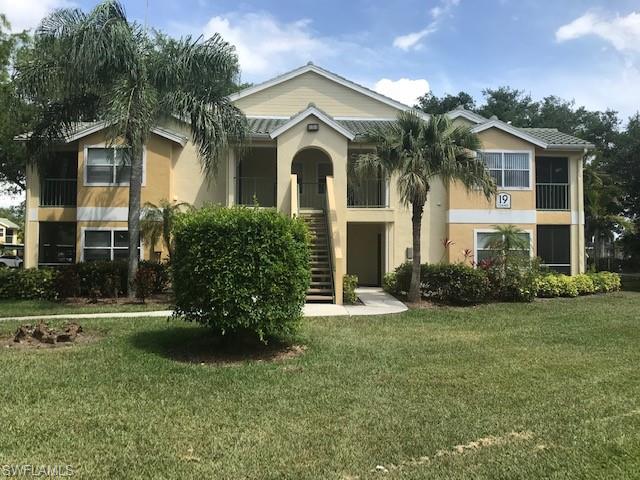 Located in the popular Venetian Palms community, 1st floor unit with covered lanai overlooking lush landscaping.  This unit offers 2 master bedrooms, split floor plan, open concept living/dining and kitchen with an extra open area off the living room for an office space.  Inside laundry room that fits full size washer and dryer and a small foyer upon entry with a coat closet.  Very cute layout, convenient location.