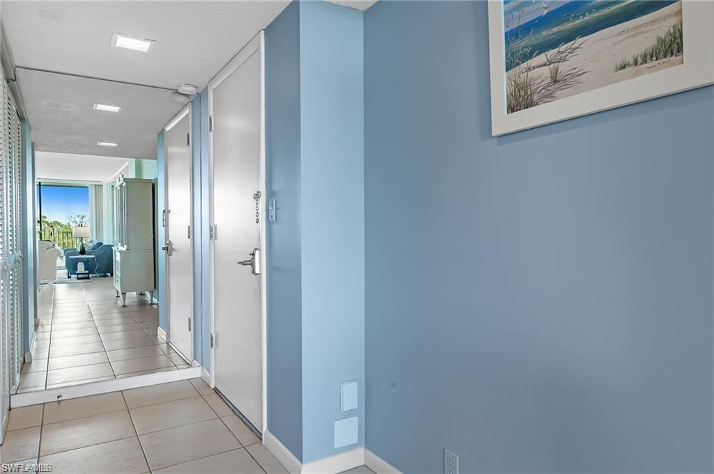 VANDERBILT TOWERS - Residential Lease
