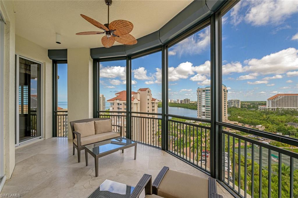 SEASONS AT NAPLES CAY - Residential