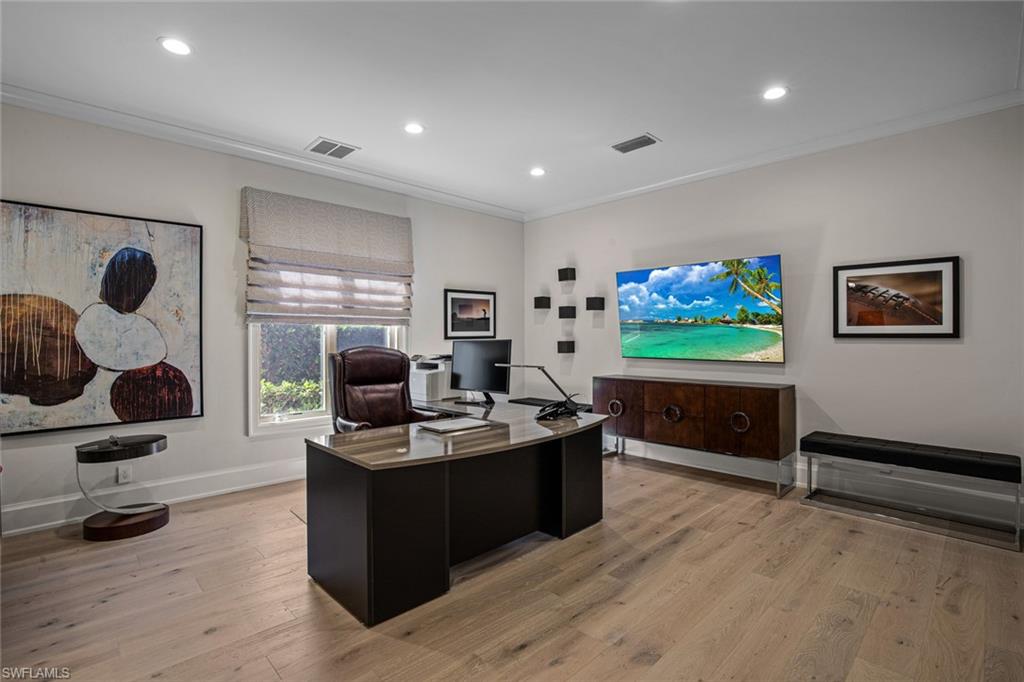 QUAIL WEST - Residential