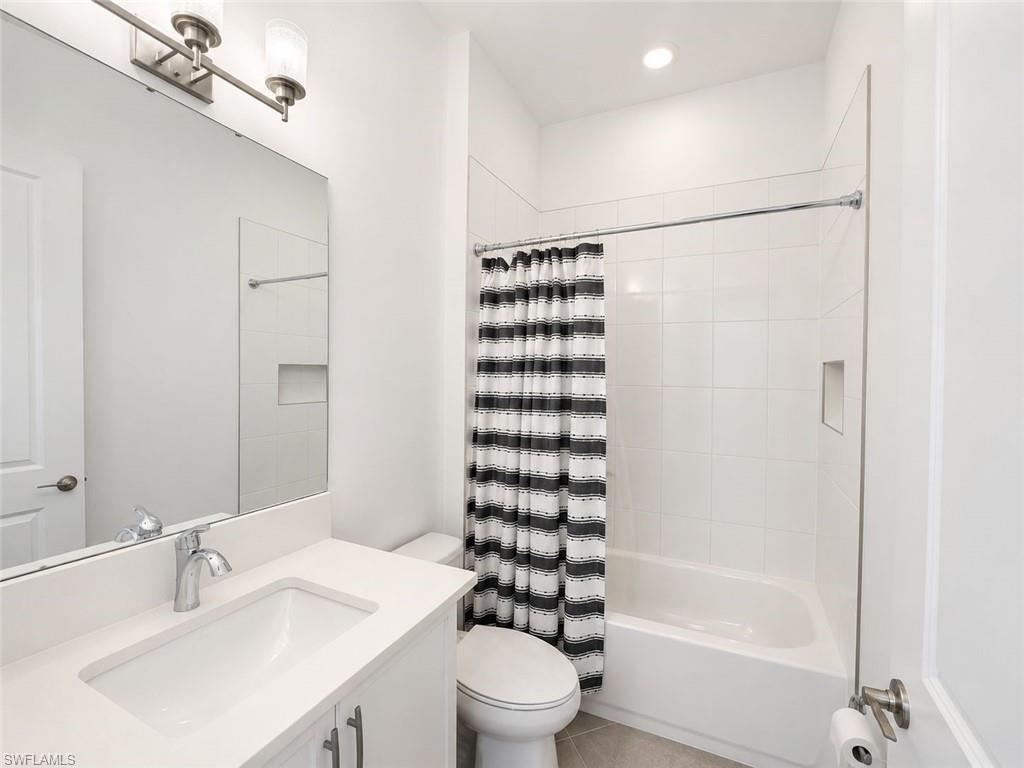 RIVERCREEK IN ESTERO - Residential Lease