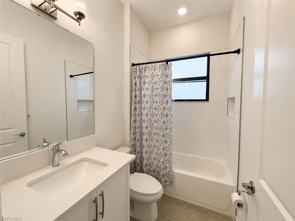 RIVERCREEK IN ESTERO - Residential Lease