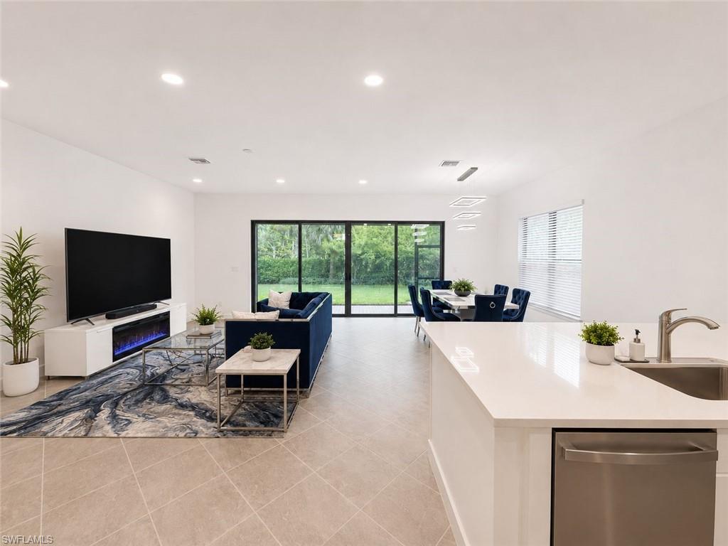 RIVERCREEK IN ESTERO - Residential Lease