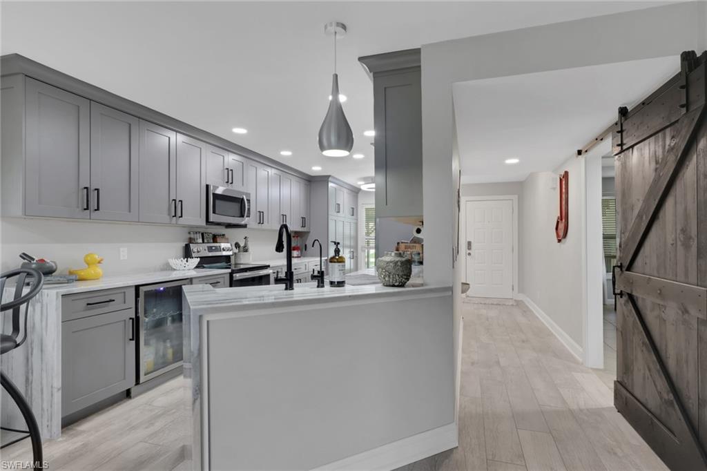 DOCKSIDE CONDO OF CAPE CORAL - Residential