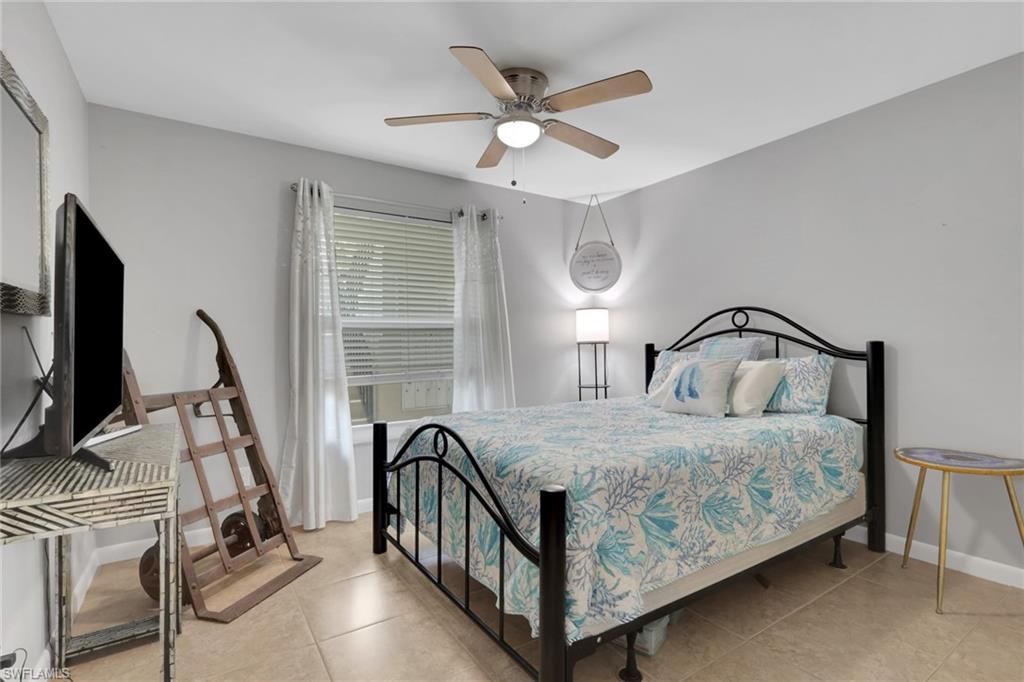 DOCKSIDE CONDO OF CAPE CORAL - Residential