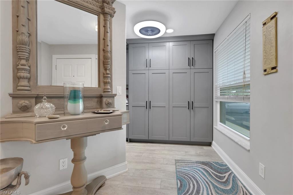 DOCKSIDE CONDO OF CAPE CORAL - Residential