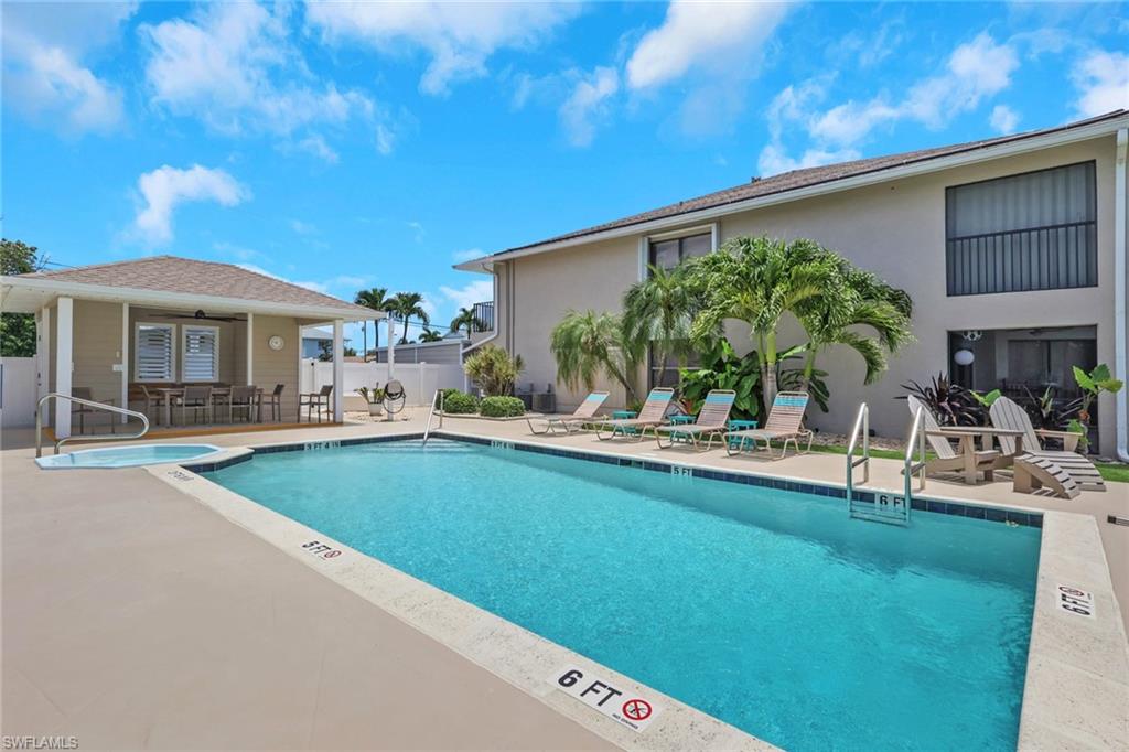 DOCKSIDE CONDO OF CAPE CORAL - Residential