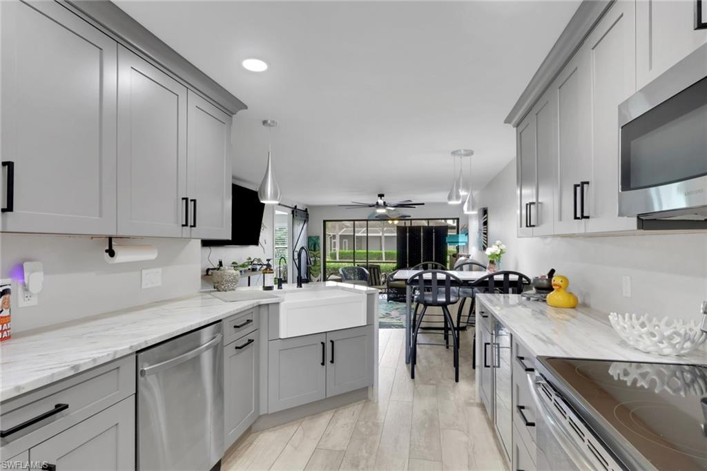 DOCKSIDE CONDO OF CAPE CORAL - Residential