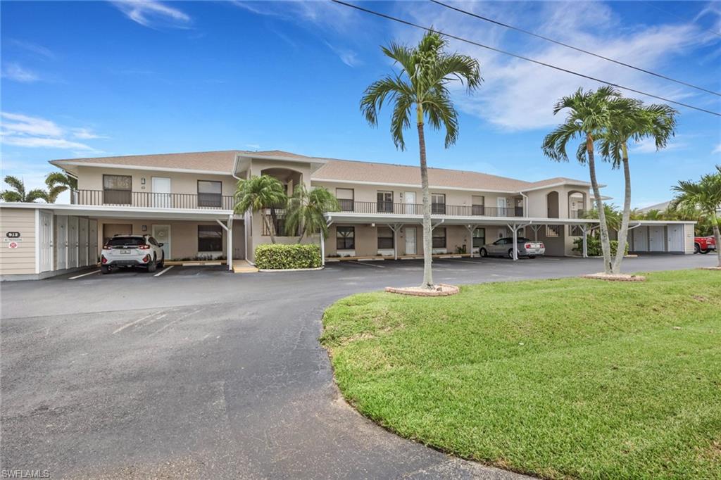 DOCKSIDE CONDO OF CAPE CORAL - Residential