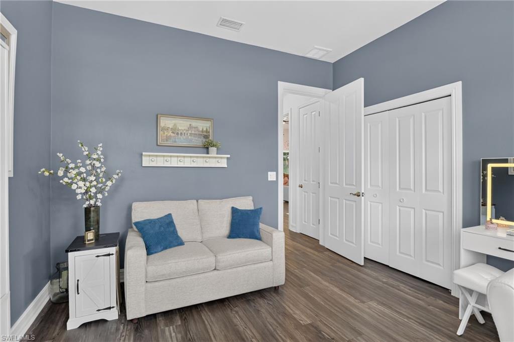 PRESTWICK PLACE - Residential