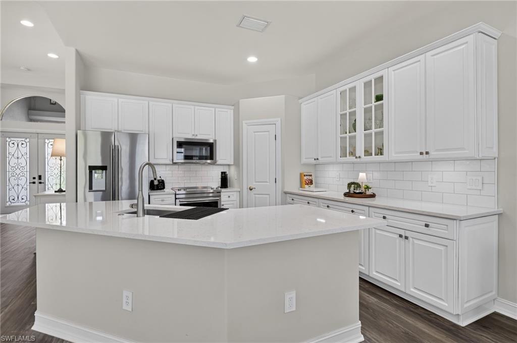 PRESTWICK PLACE - Residential