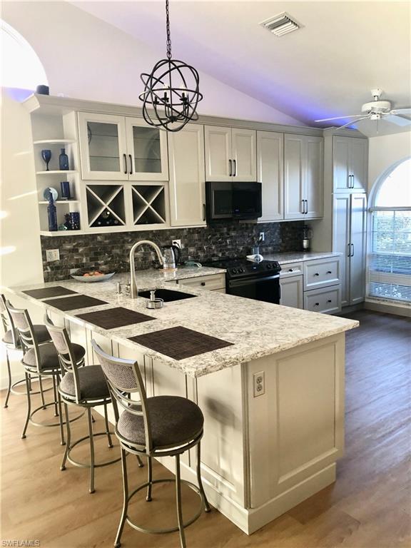 BERKSHIRE LAKES - Residential Lease