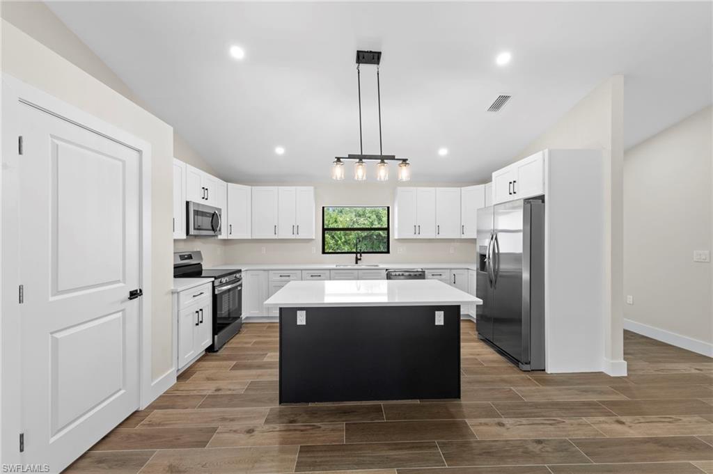 BUCKINGHAM PARK - Residential
