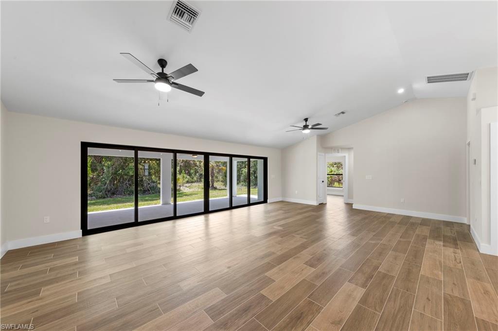 BUCKINGHAM PARK - Residential