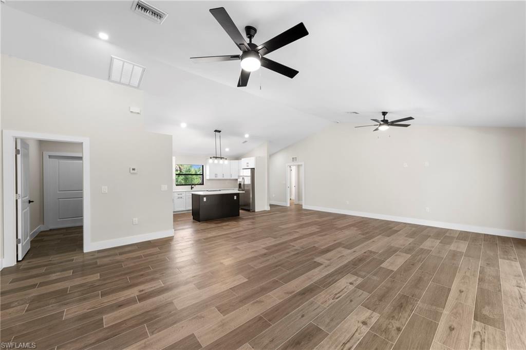 BUCKINGHAM PARK - Residential
