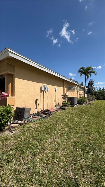 CAPE CORAL - Residential