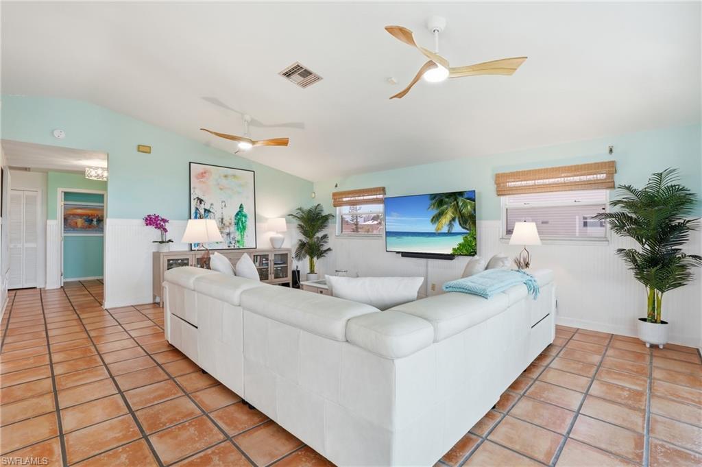 FLAMINGO BAYOU SUBD - Residential