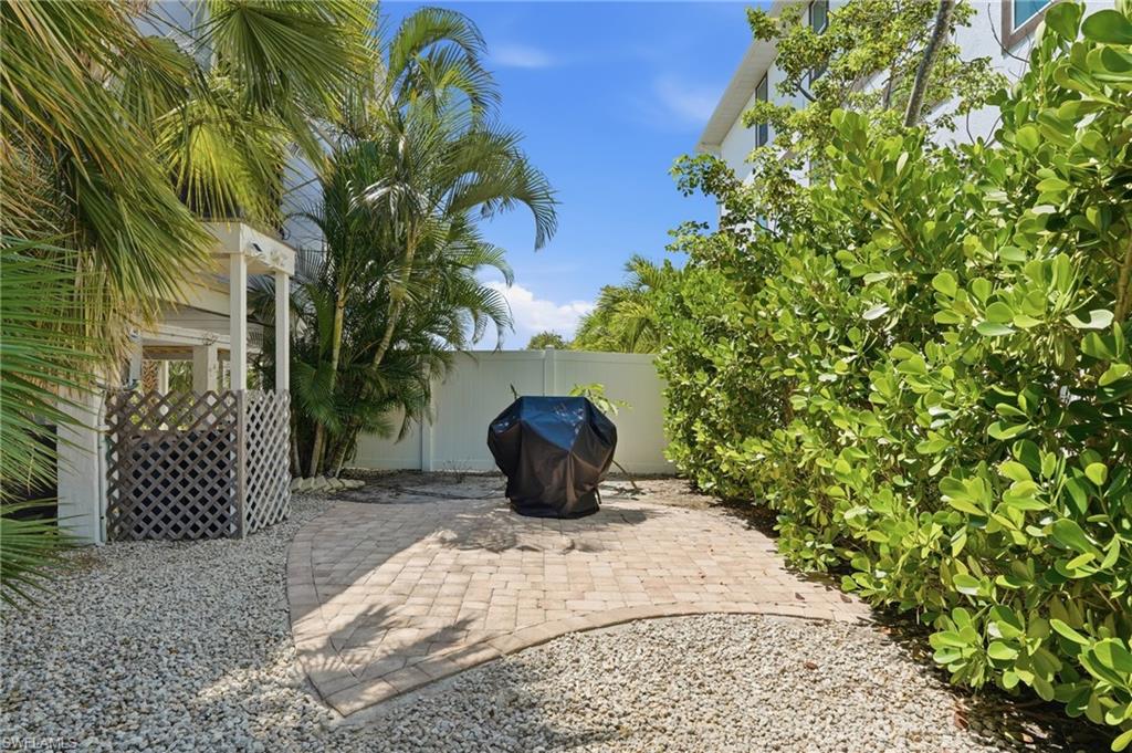 FLAMINGO BAYOU SUBD - Residential