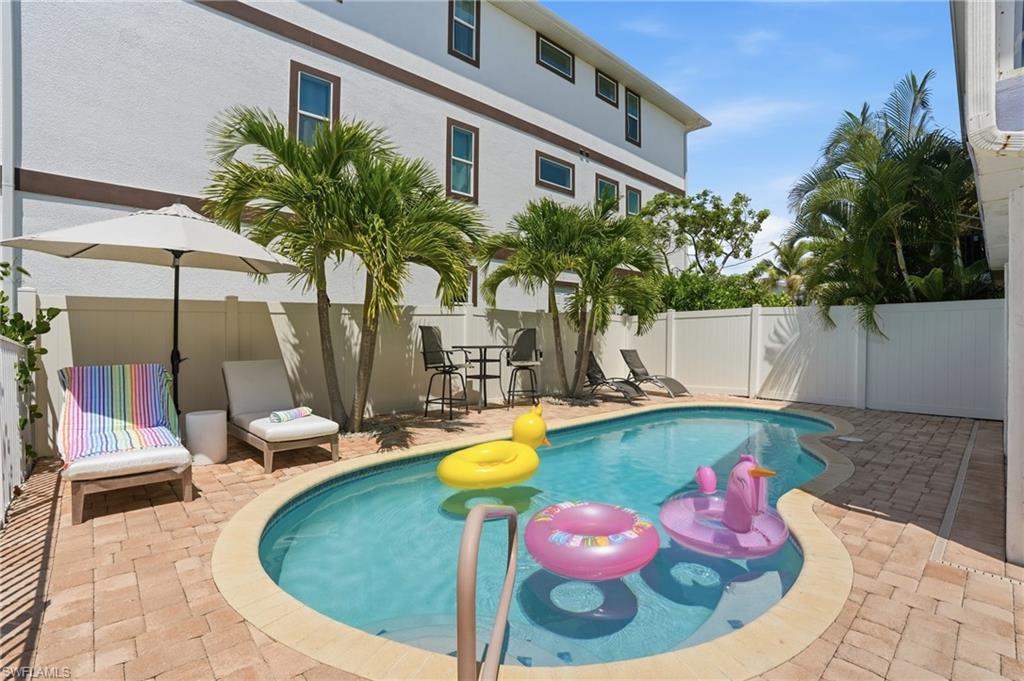 FLAMINGO BAYOU SUBD - Residential