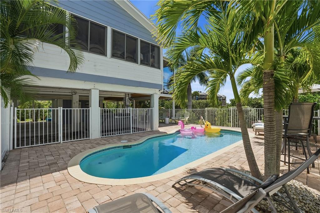 FLAMINGO BAYOU SUBD - Residential