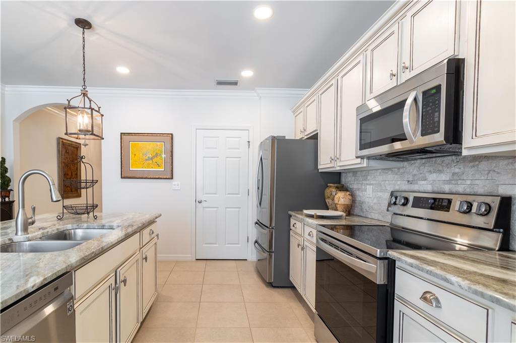 WILDWOOD PRESERVE - Residential Lease