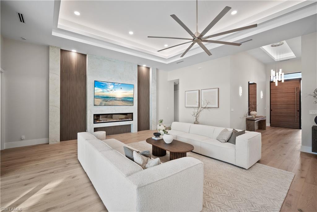 CYPRESS WOODS ESTATES - Residential