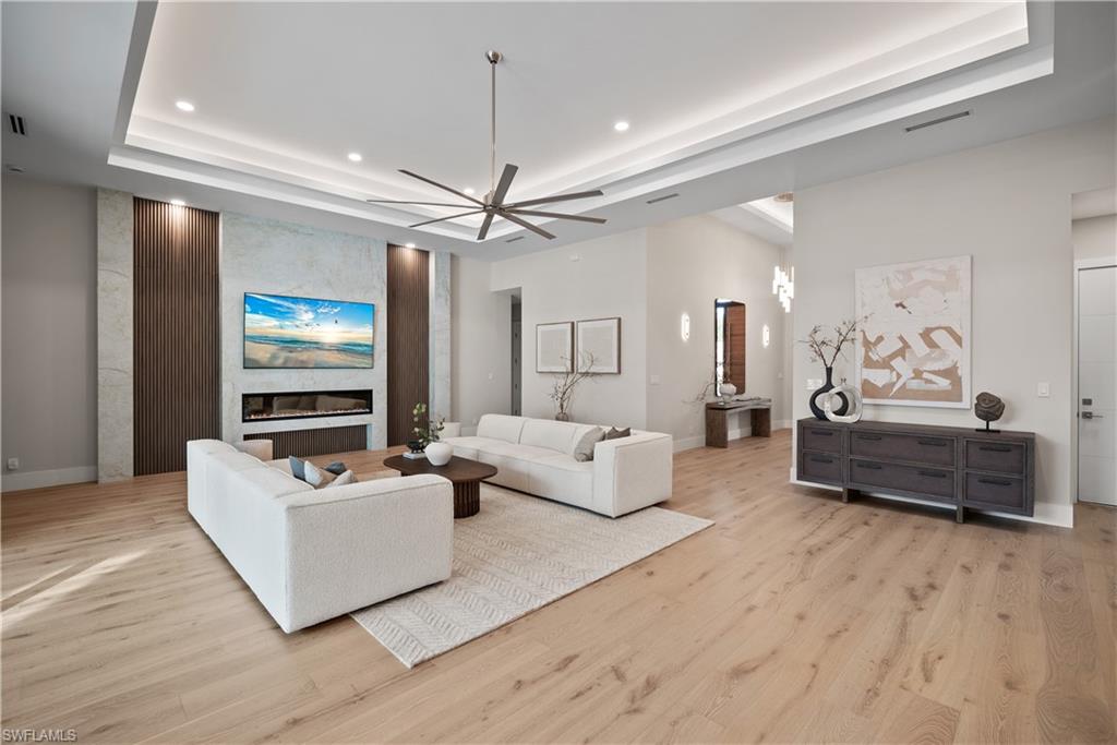 CYPRESS WOODS ESTATES - Residential