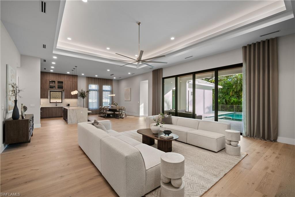 CYPRESS WOODS ESTATES - Residential