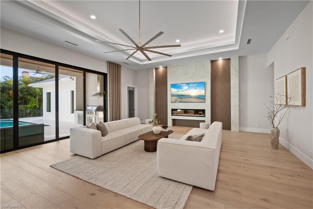 CYPRESS WOODS ESTATES - Residential