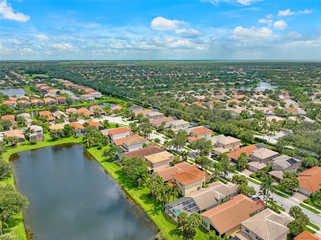SATURNIA LAKES - Residential