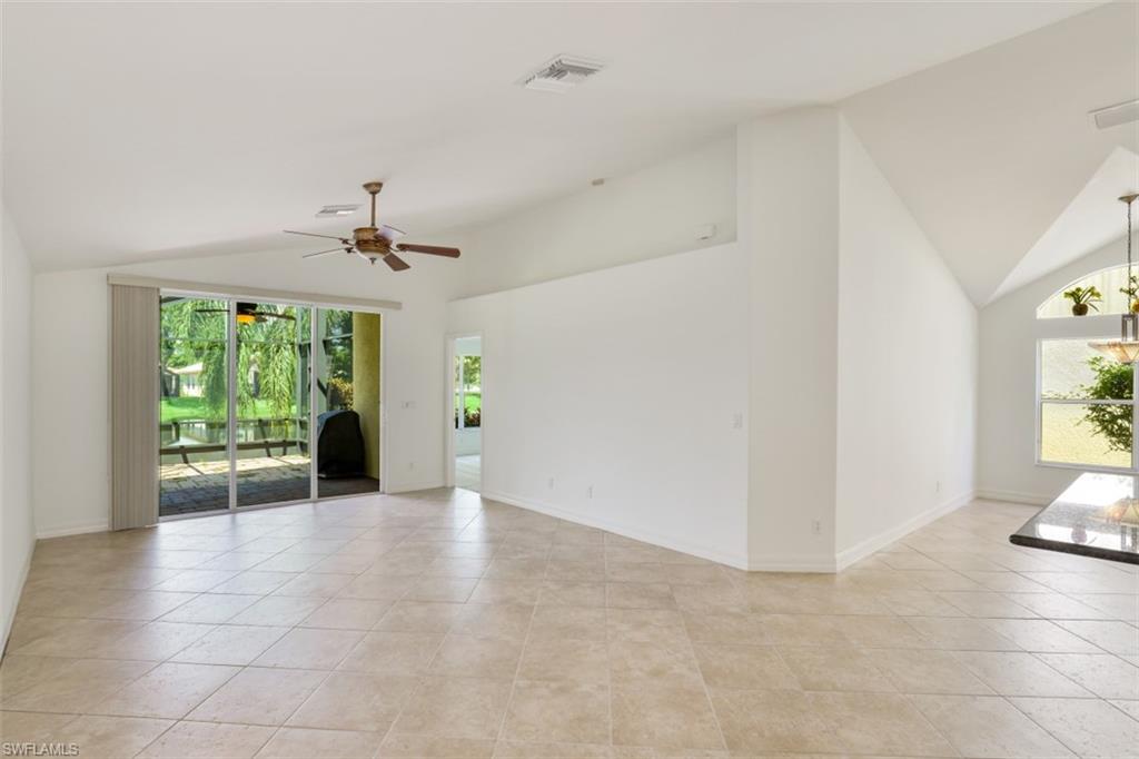 SATURNIA LAKES - Residential
