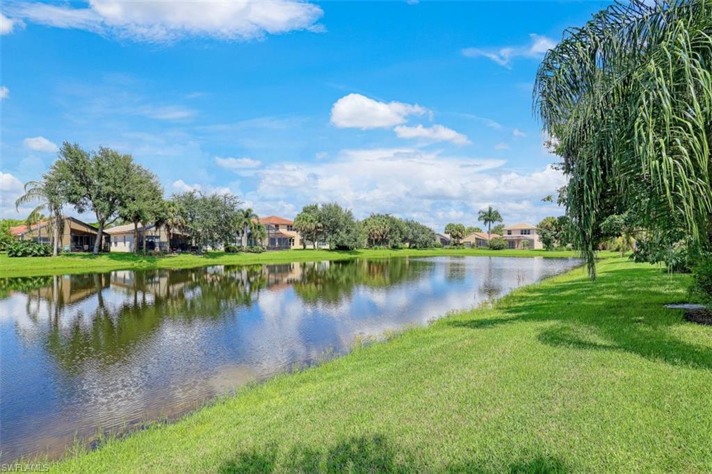SATURNIA LAKES - Residential