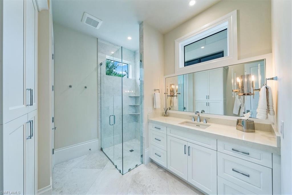QUAIL WEST - Residential